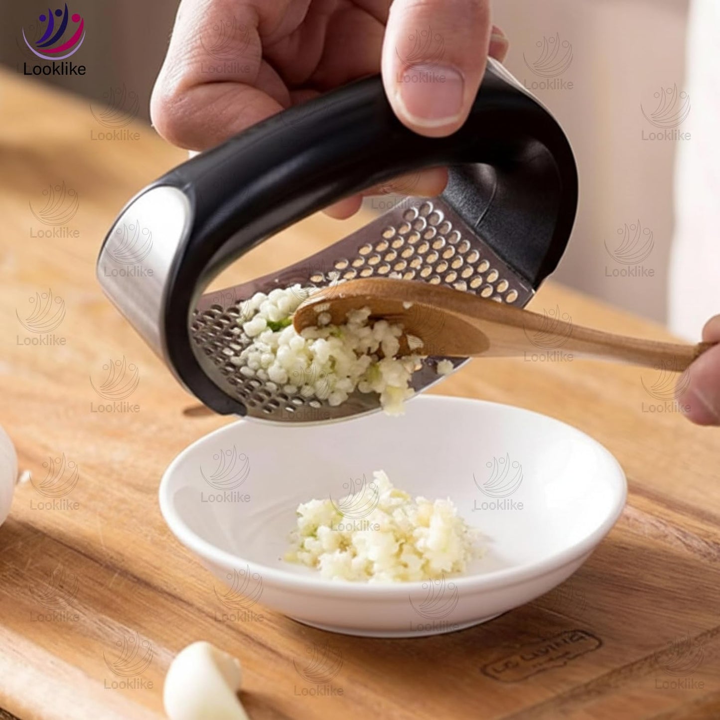 Looklike® Garlic Peeler Tool & Crusher – Versatile Mini Hand Press Chopper for Garlic, Ginger, and Herbs | Stainless Steel Garlic Press & Mincer, Easy to Clean Kitchen Essential